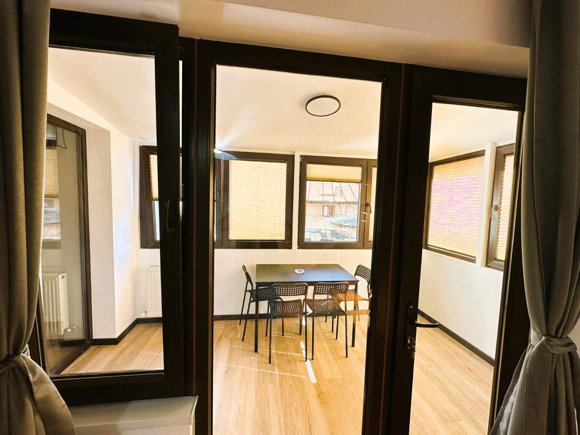 Central Old Town Oasis - Ap 6 Bukarest Eksteriør billede